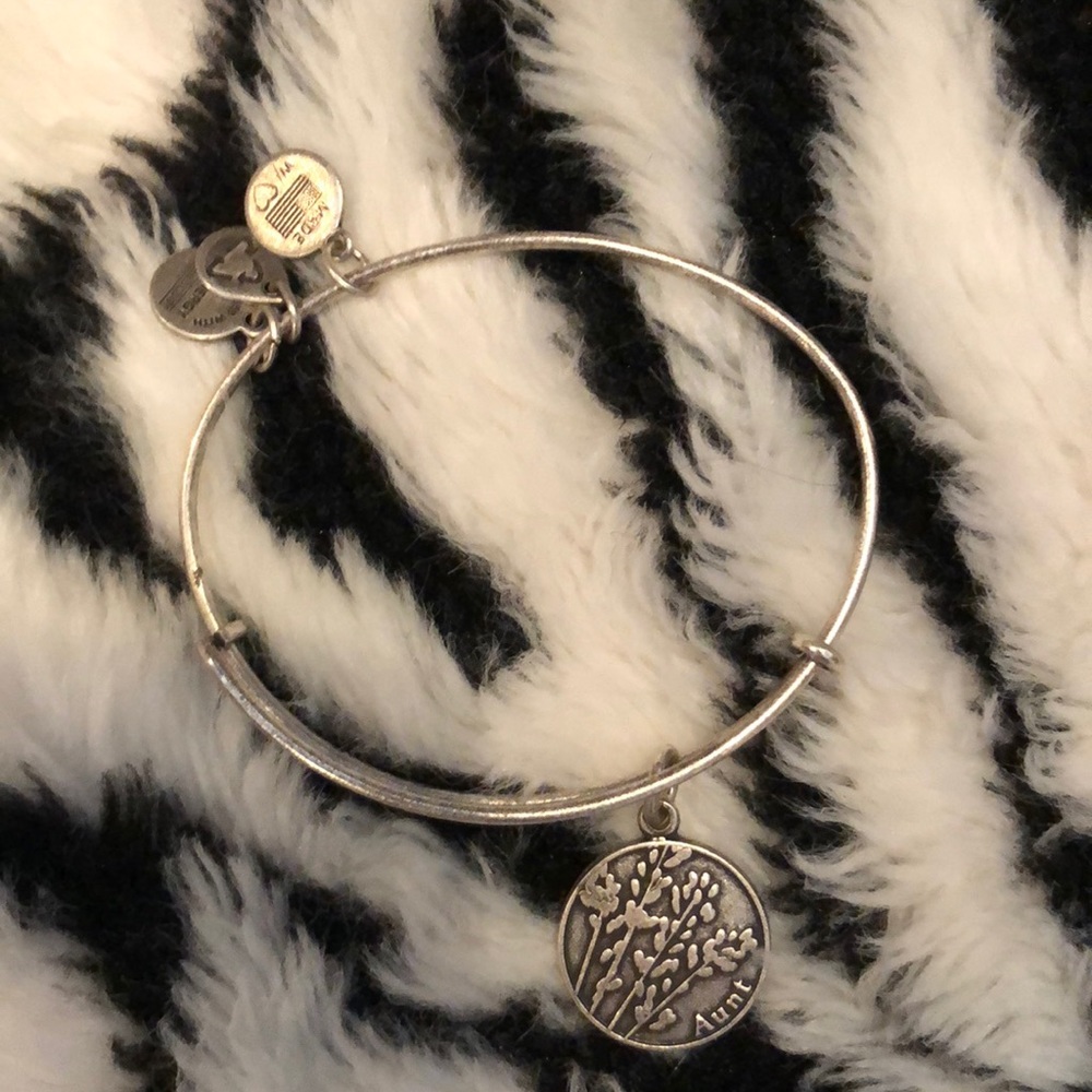 Alex And Ani Aunt Bracelet